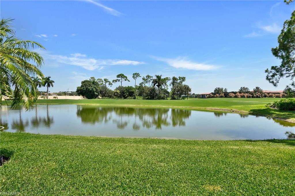 7340 Saint Ives WAY 3102 photo 31