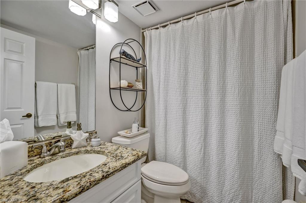 7340 Saint Ives WAY 3102 photo 29