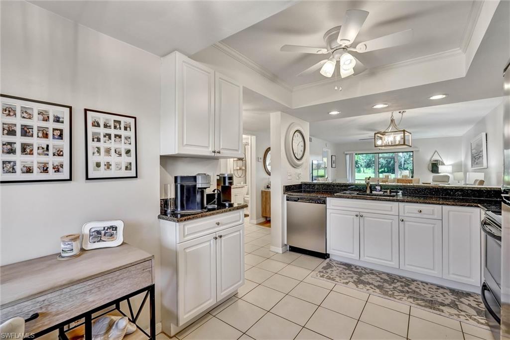 7340 Saint Ives WAY 3102 photo 8