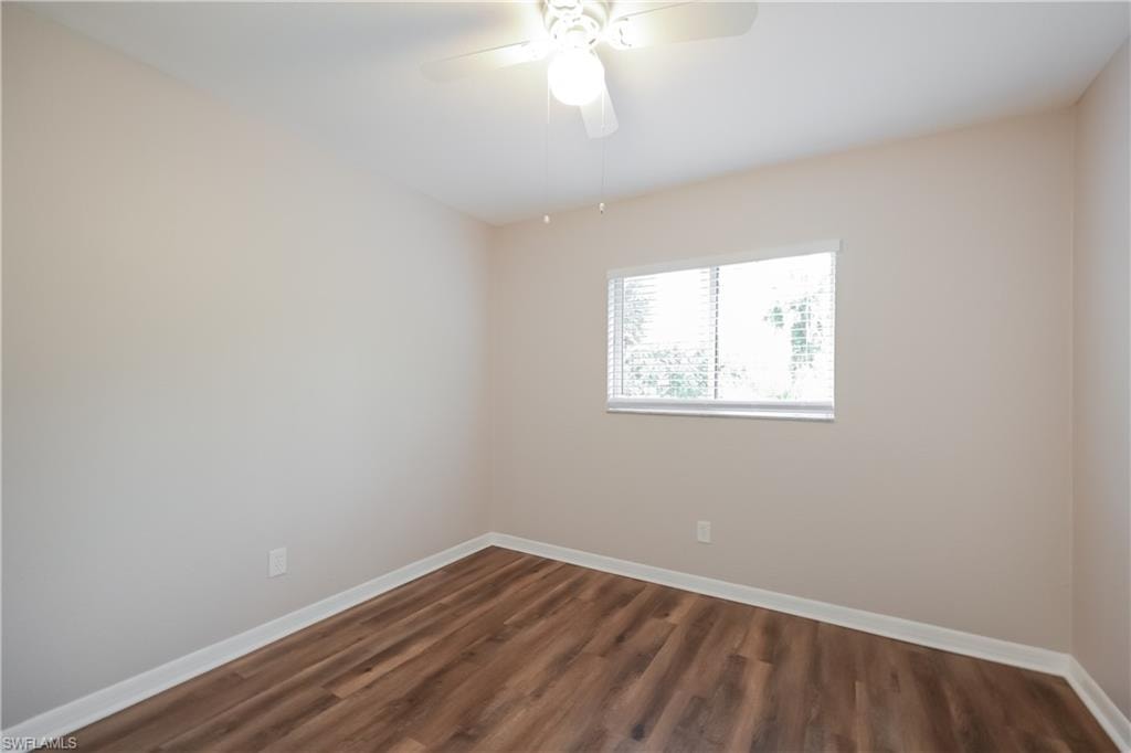 180 Thornton AVE S photo 8