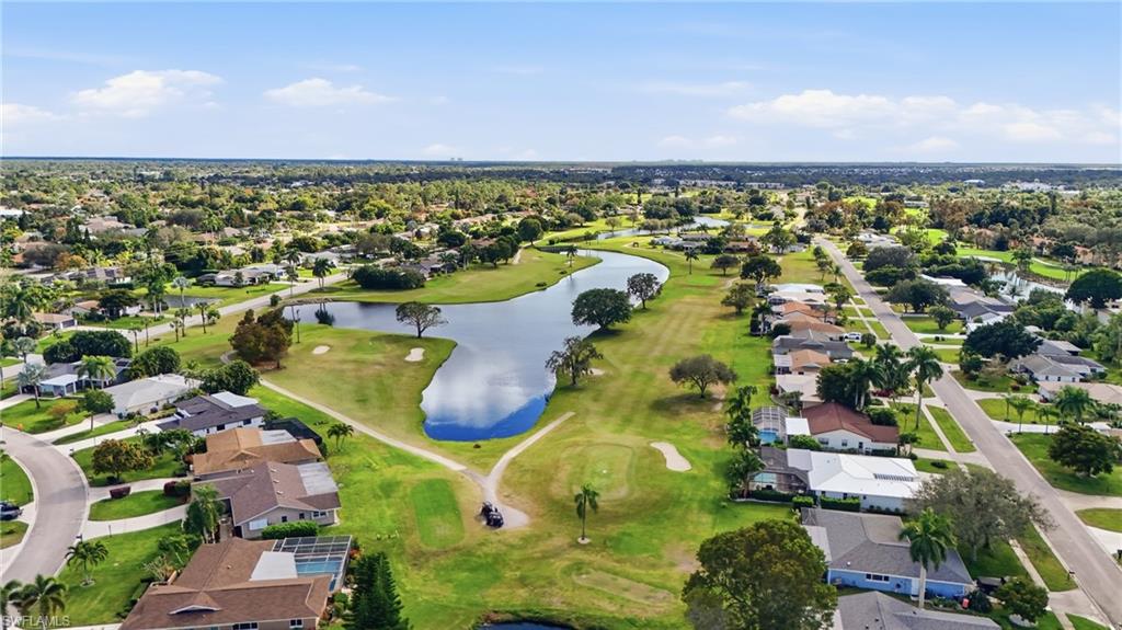 AERIAL VIEW OF LAKEWOOD COMMUNITY