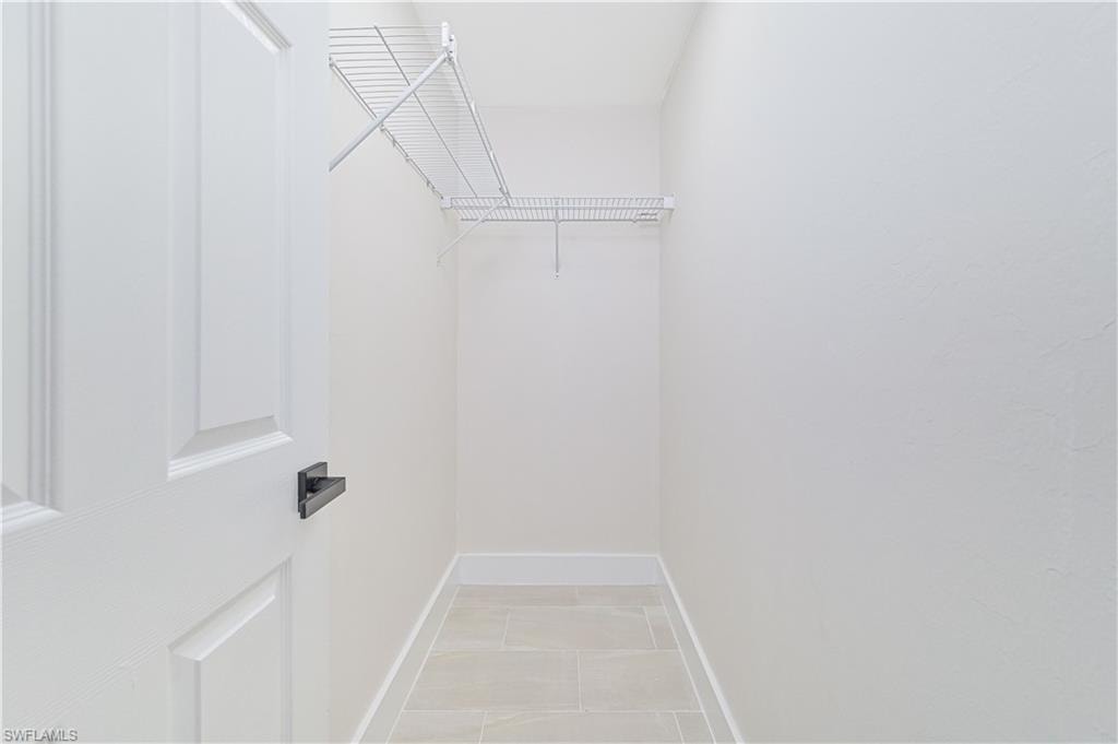 walk in closet