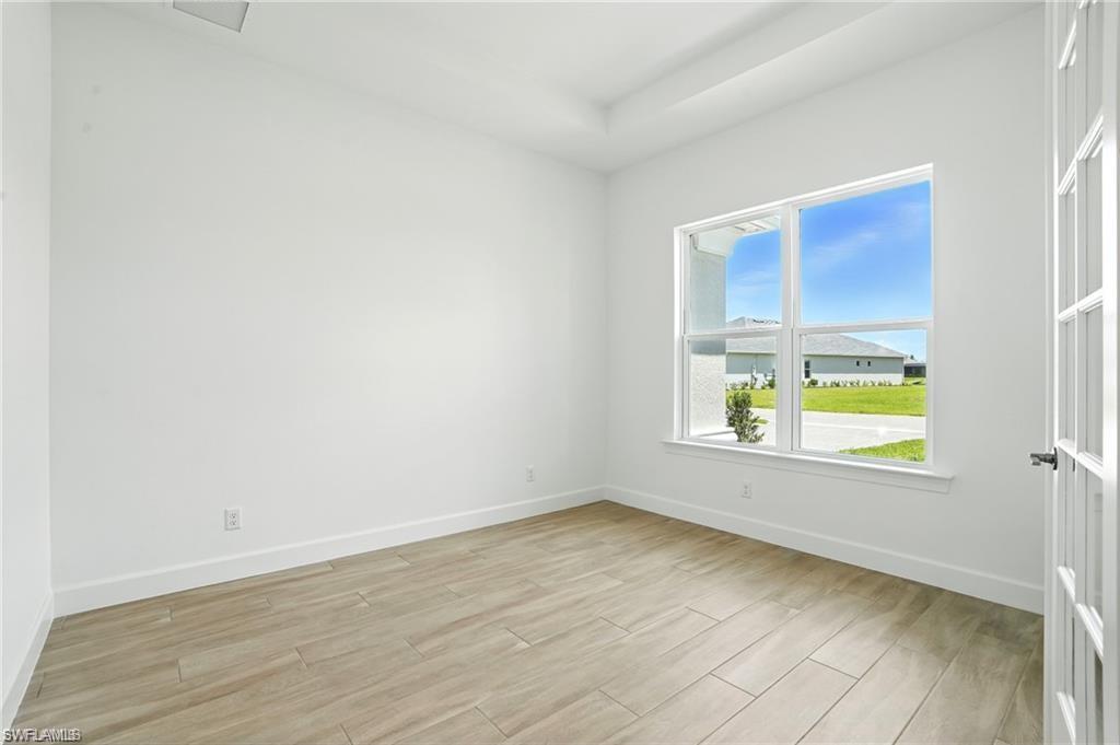 18301 Terracina DR photo 16