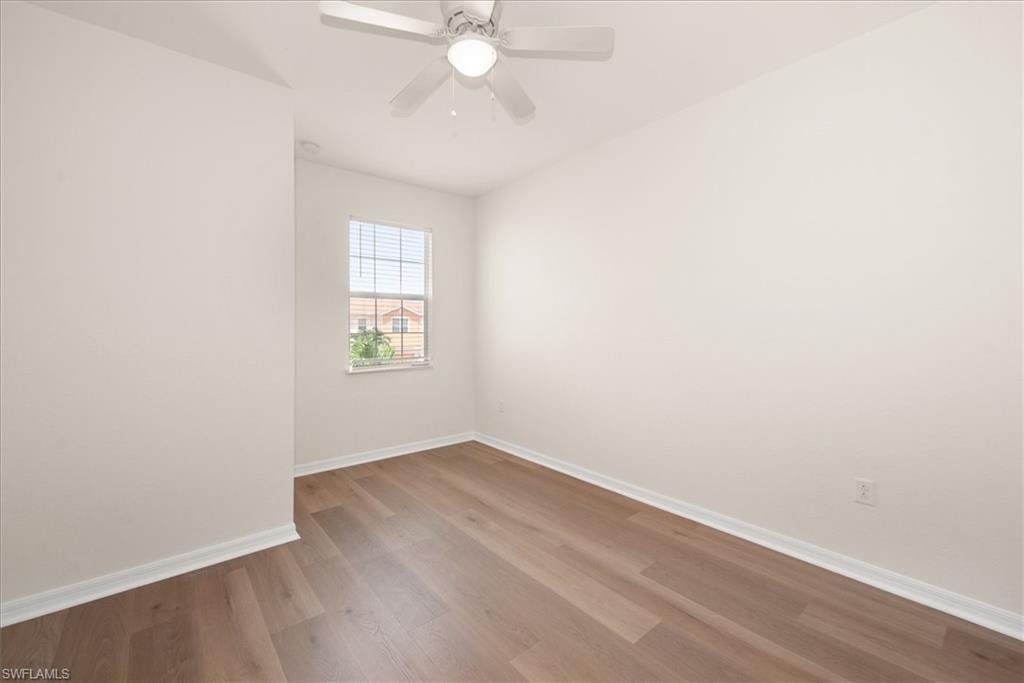 8892 Via Isola CT photo 17
