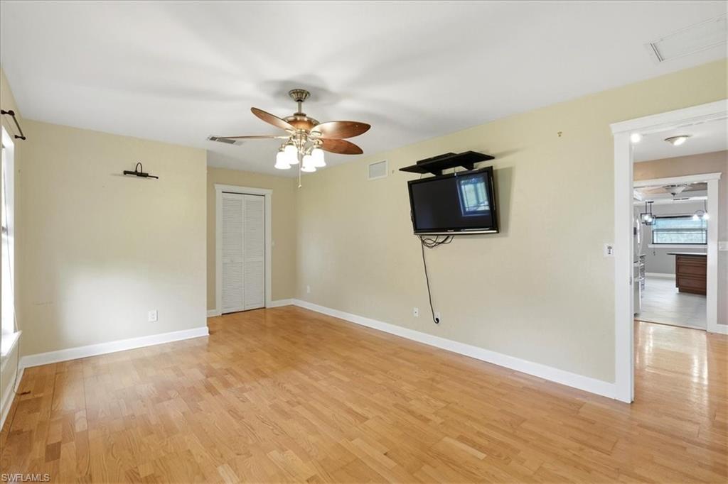 1441 SAUTERN DR photo 42