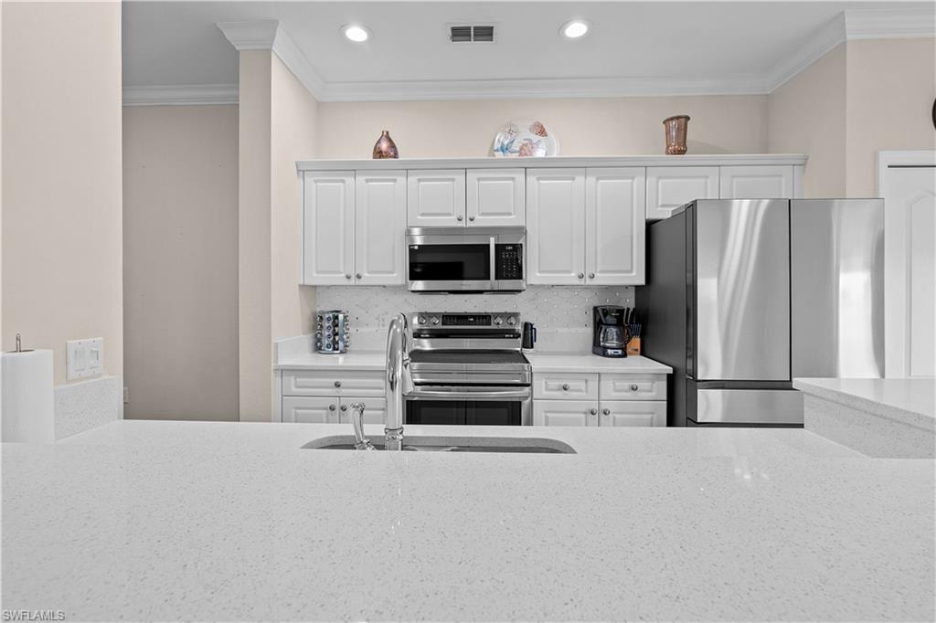 8331 Whiskey Preserve CIR 444 photo 6