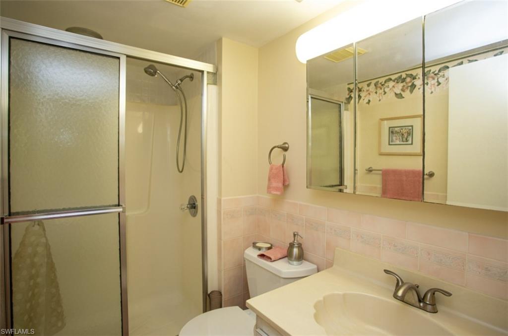 315 Saint Andrews BLVD A25 photo 13
