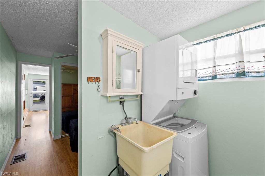 8547 Firwood DR photo 24