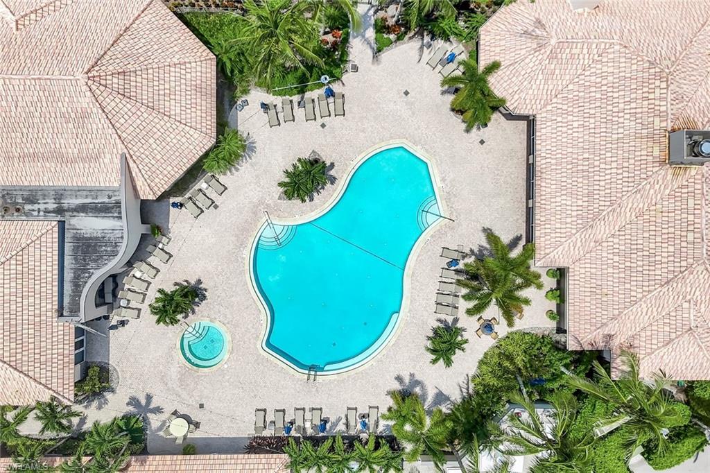 Community Pool, Cabana for Dining Spa/Hot Tub, Fitness