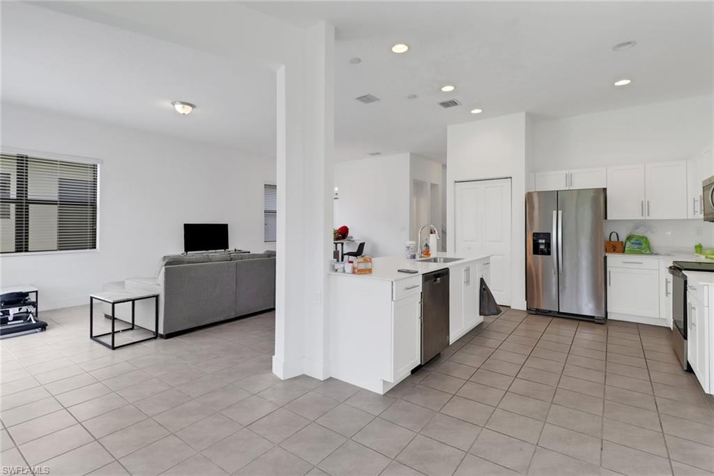 5504 Agostino WAY photo 10