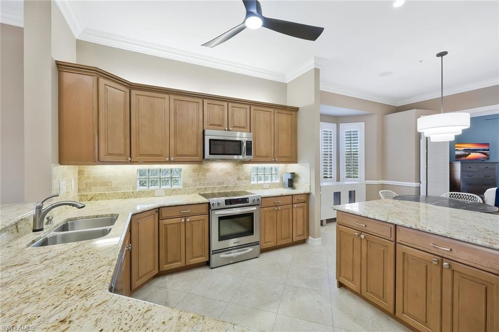 795 Bentwater CIR 204 photo 11