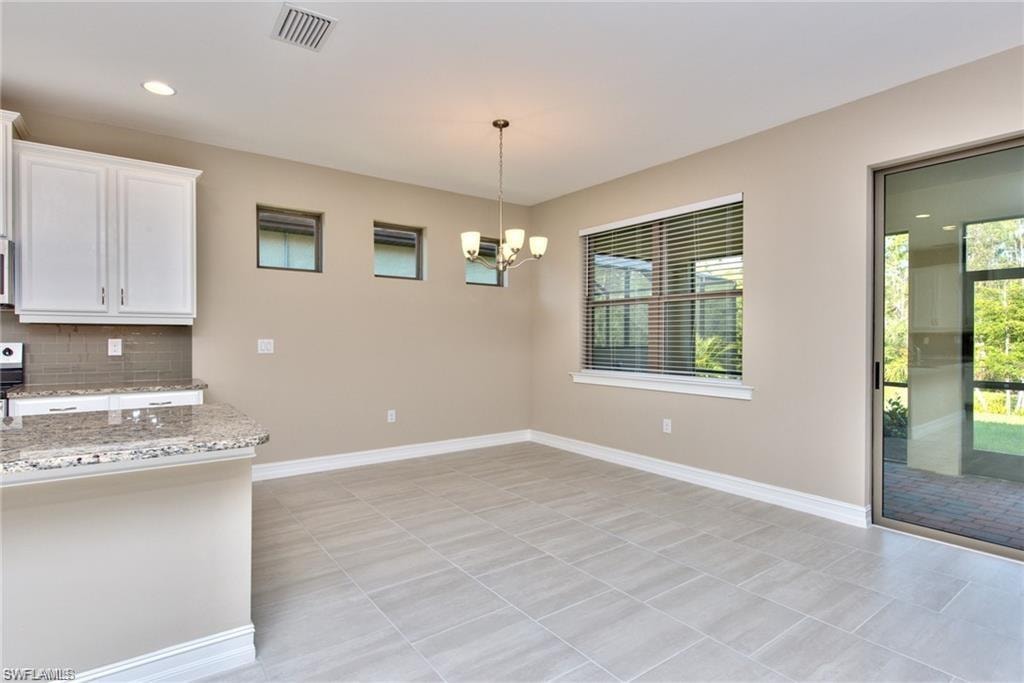 16354 Barclay CT photo 10