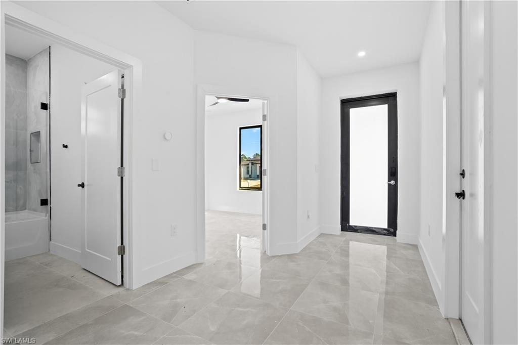 322 Loire AVE S photo 13