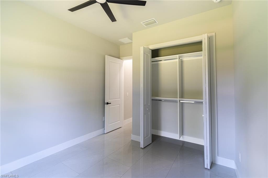 1015 Bagget ST E photo 24