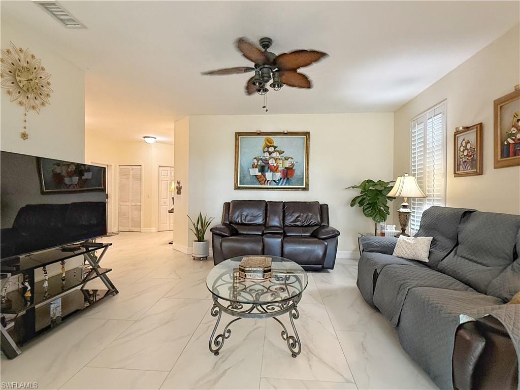 1310 Charleston Square DR 101 photo 15