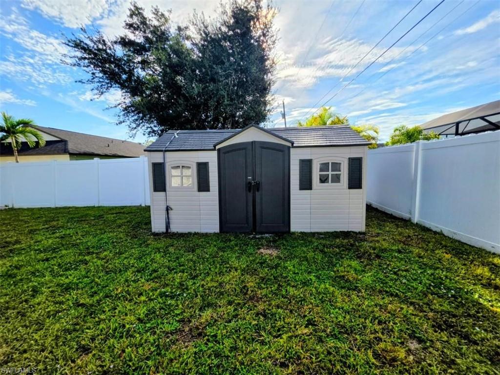 626 SW 25th TER photo 7