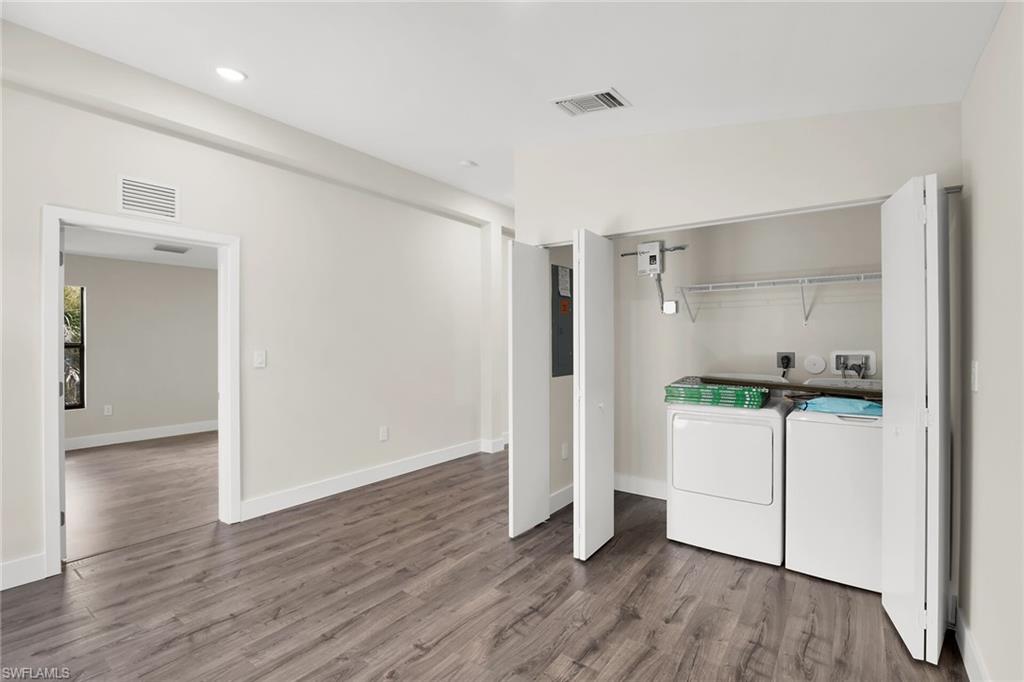2505 Storter AVE photo 33