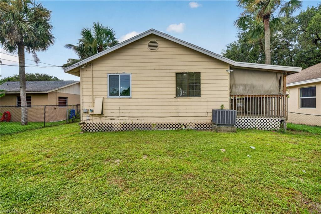 11535 Chapman AVE photo 23