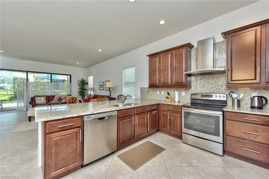 3417 Tigris LN photo 9