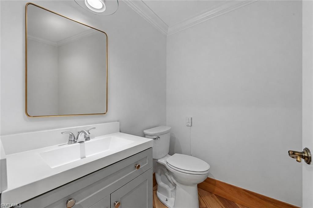 1001 Arbor Lake DR 408 photo 19