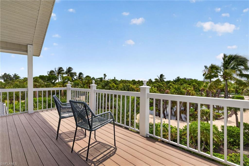 1828 Buckthorn LN photo 32