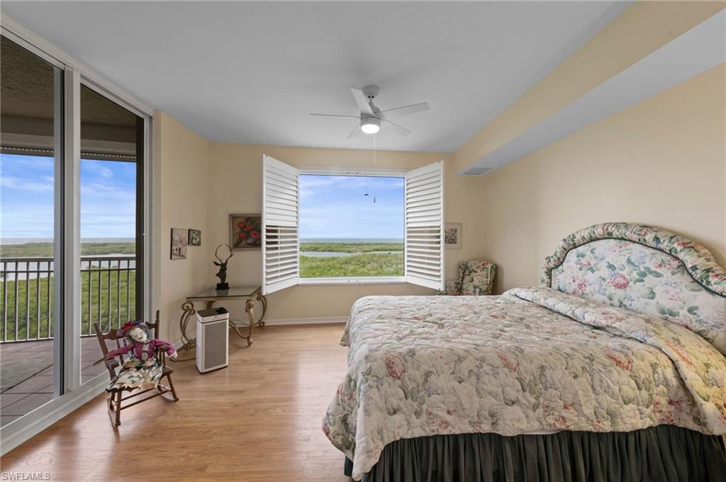 1001 Arbor Lake DR 904 photo 17