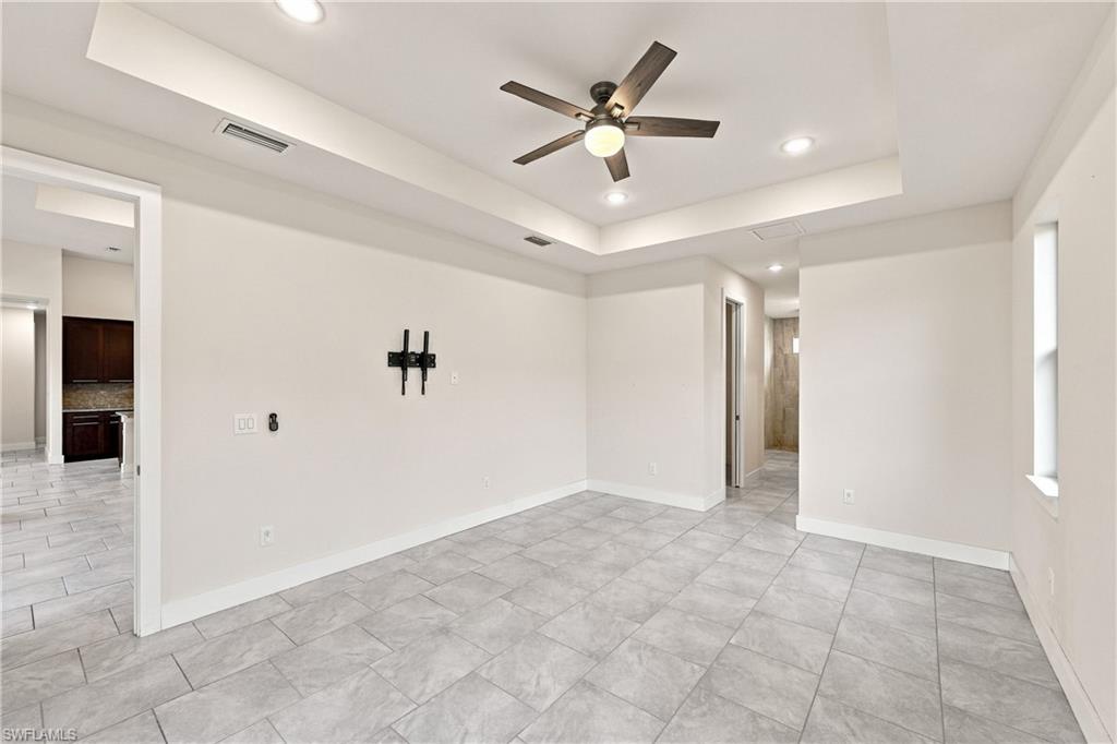 2524 SW 31st LN photo 22