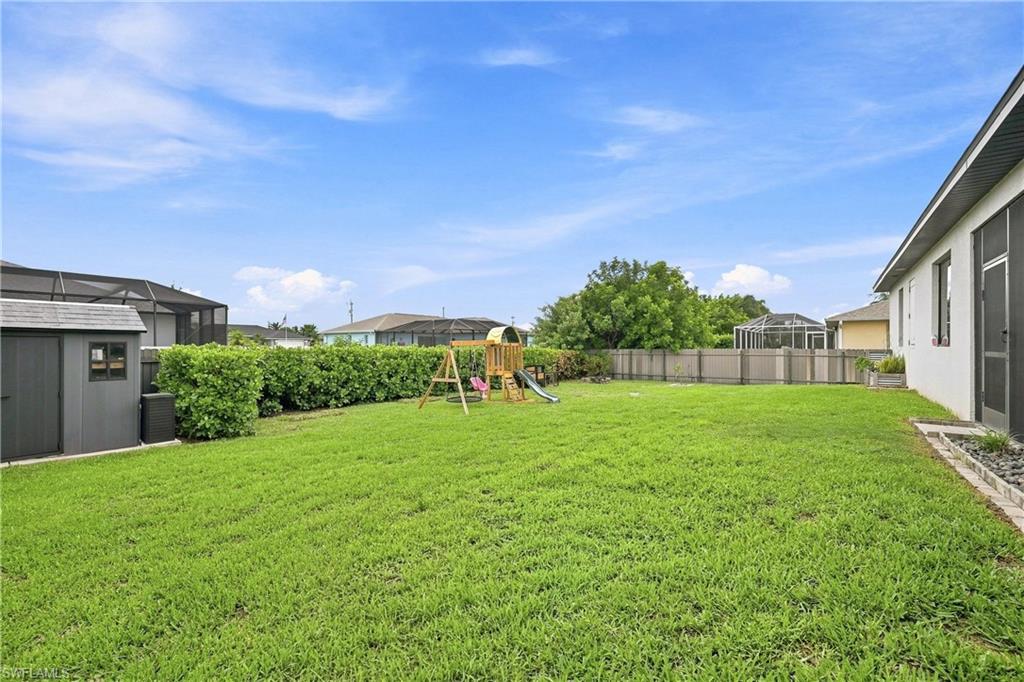 2524 SW 31st LN photo 39