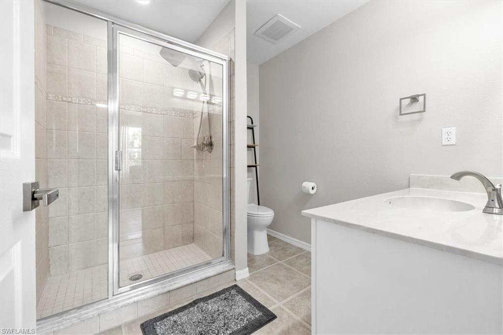 17404 Delaware RD photo 20