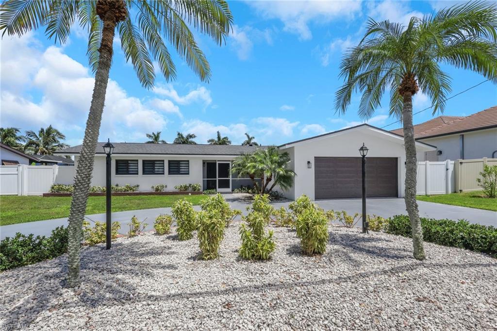 4943 Pelican BLVD