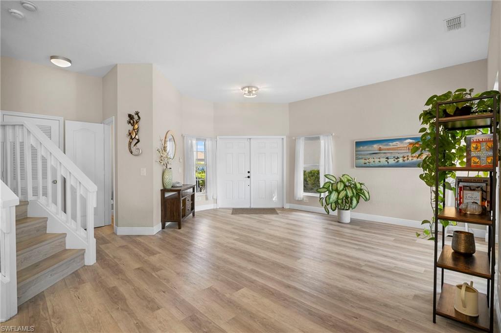 9049 spring mountain WAY photo 8