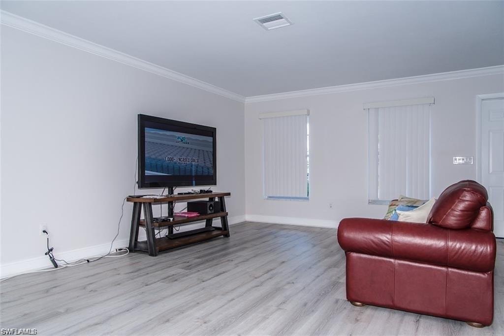 4544 22nd PL SW photo 7