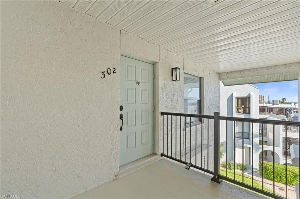 4230 SE 20th PL 302