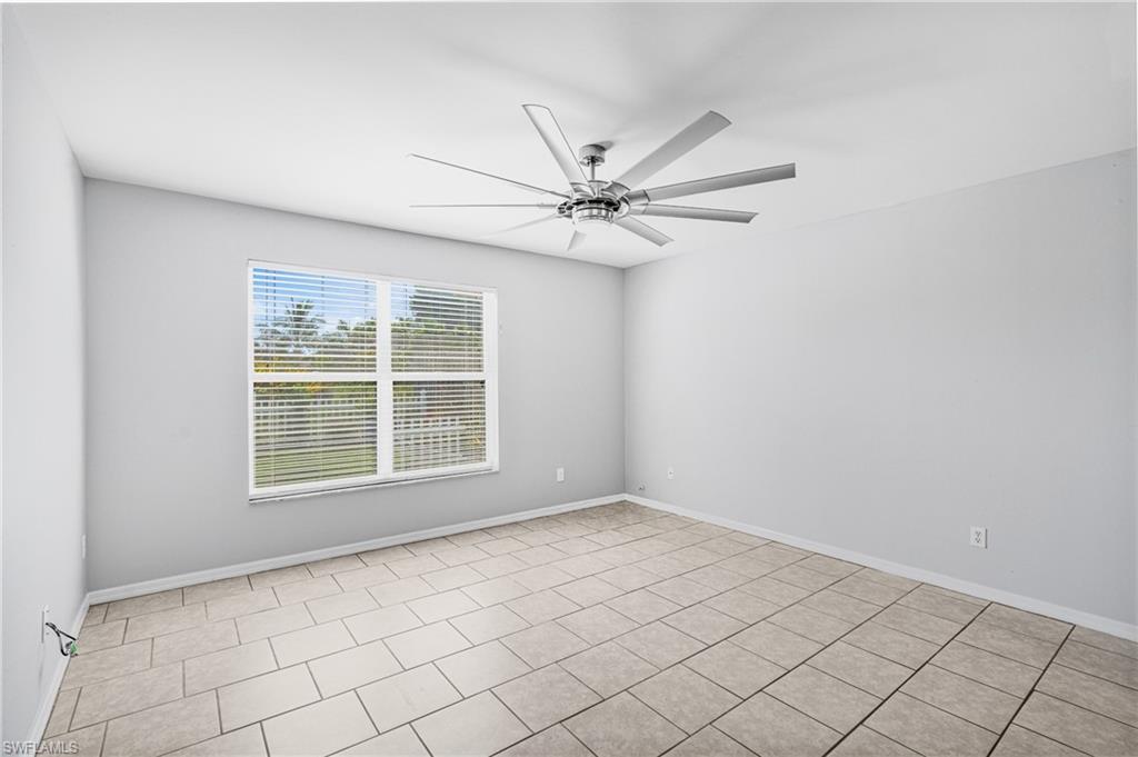 15064 Cloverdale DR photo 23