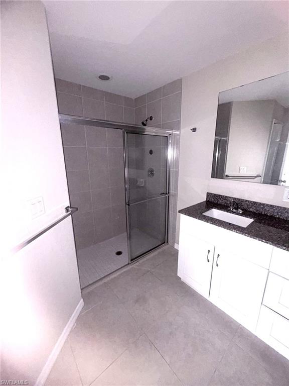 219 SE Van Loon TER photo 13
