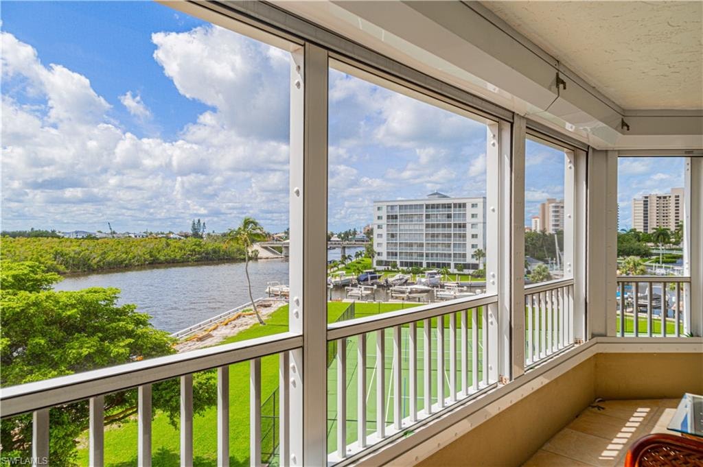 25 Bluebill AVE 301 photo 27