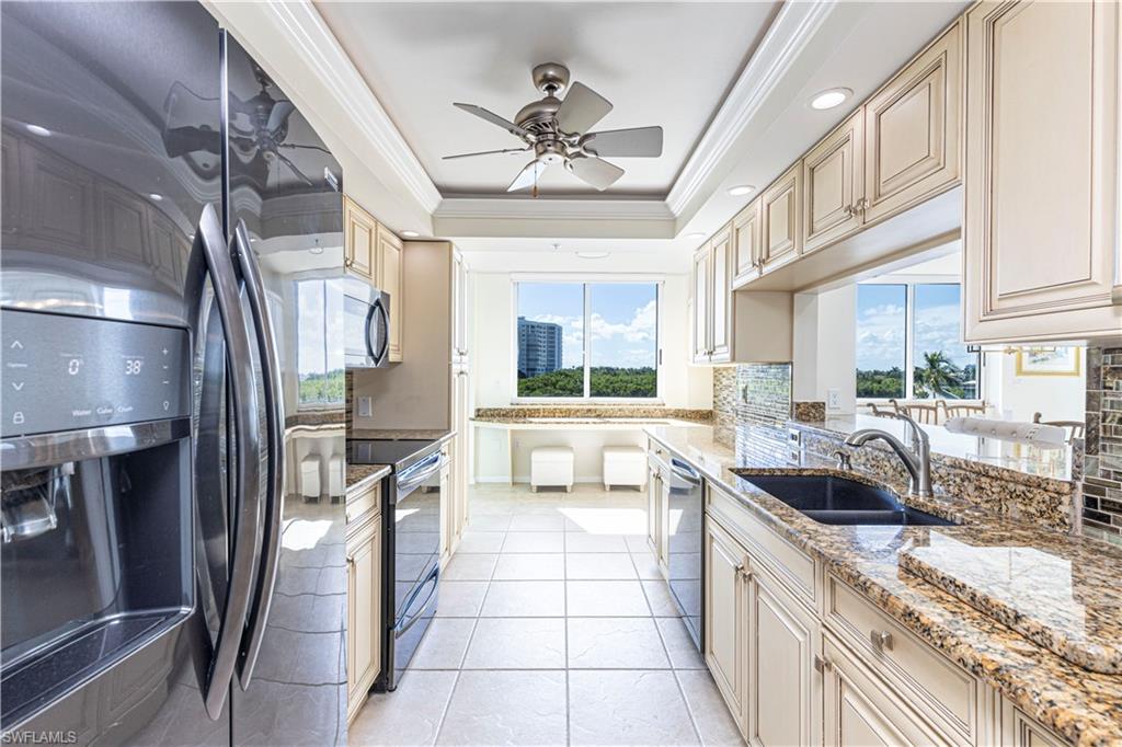 25 Bluebill AVE 301 photo 10