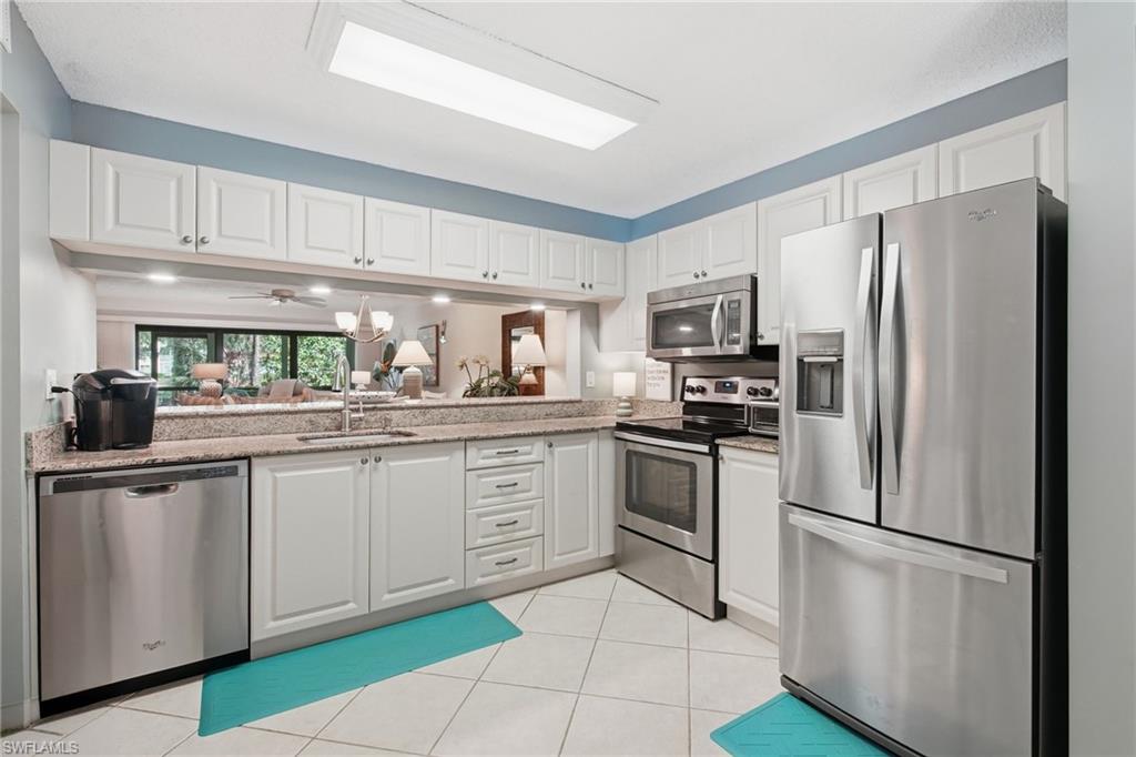 5767 Deauville CIR D106