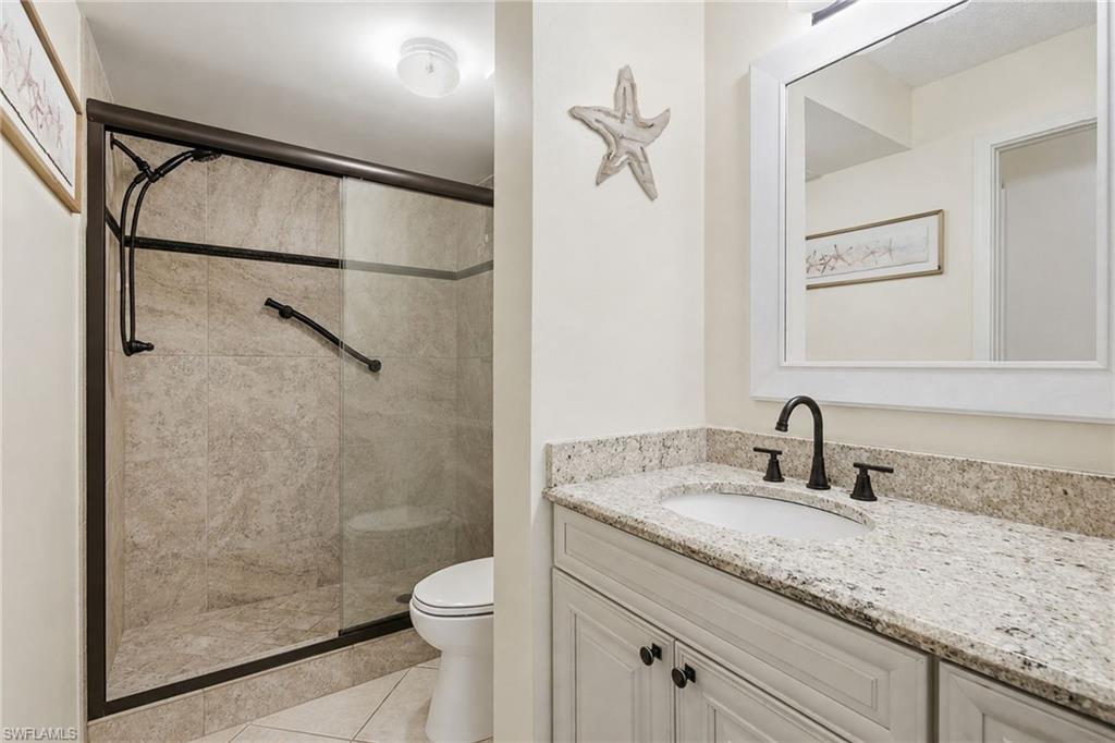 5767 Deauville CIR D106 photo 9