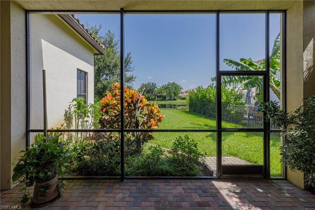 5275 Ferrari AVE