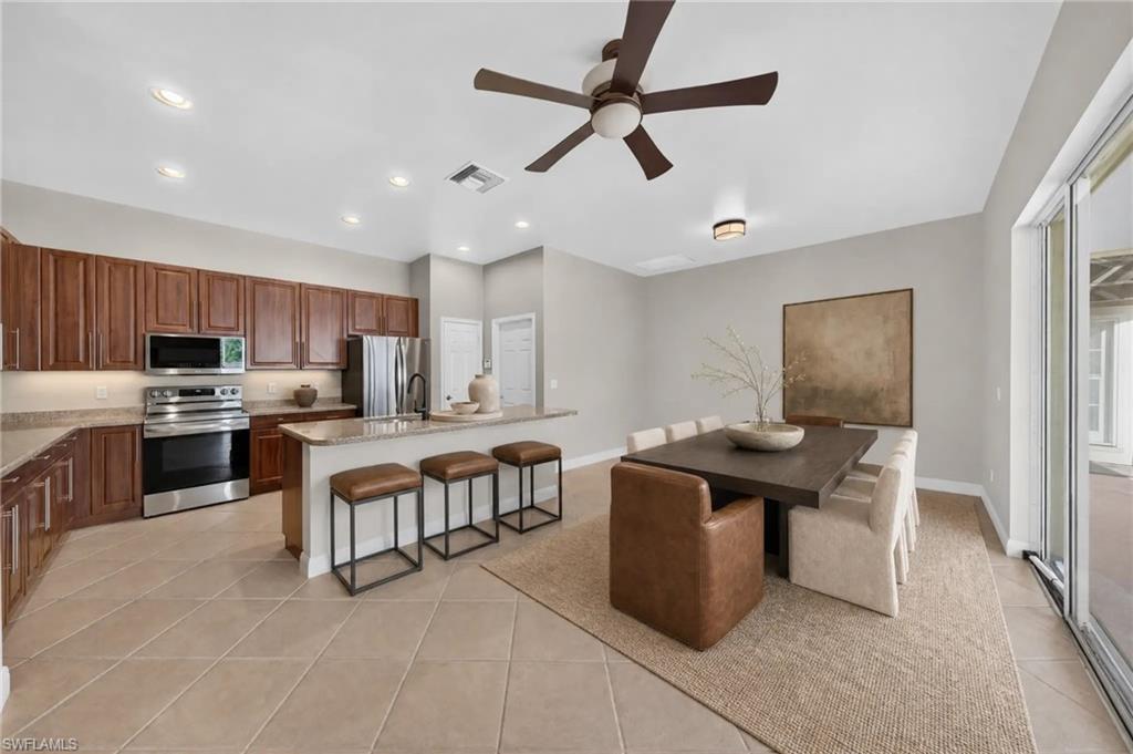 13954 Bently CIR photo 13