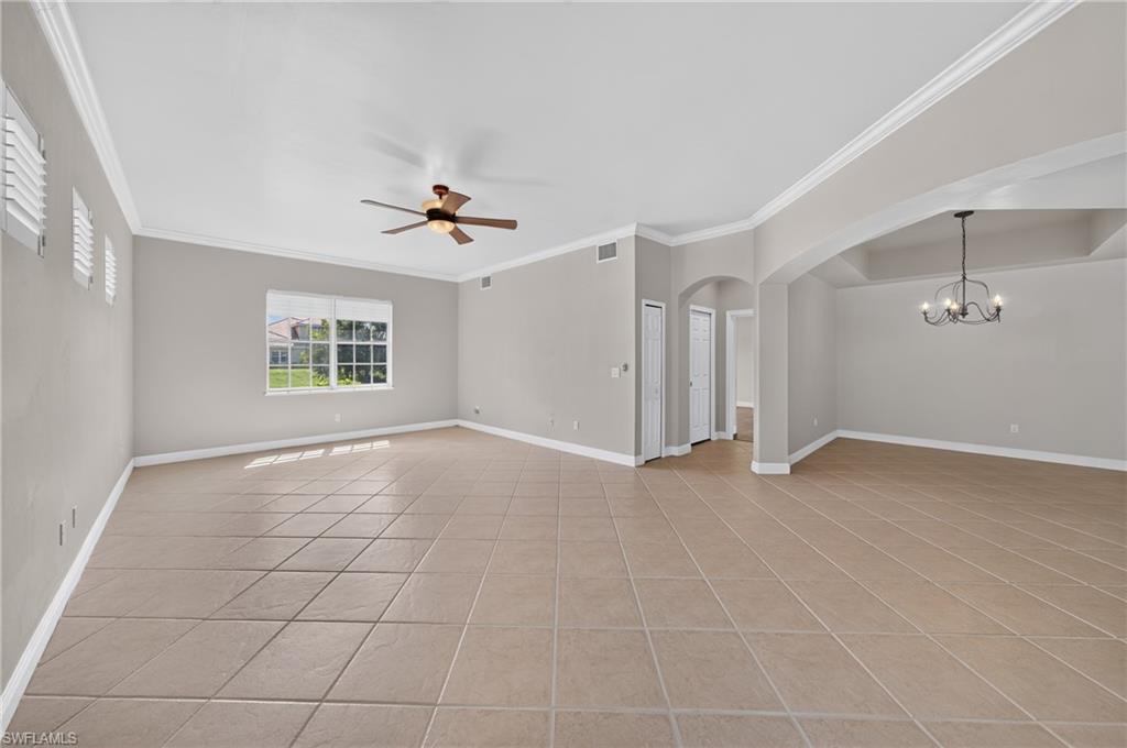 13954 Bently CIR photo 10