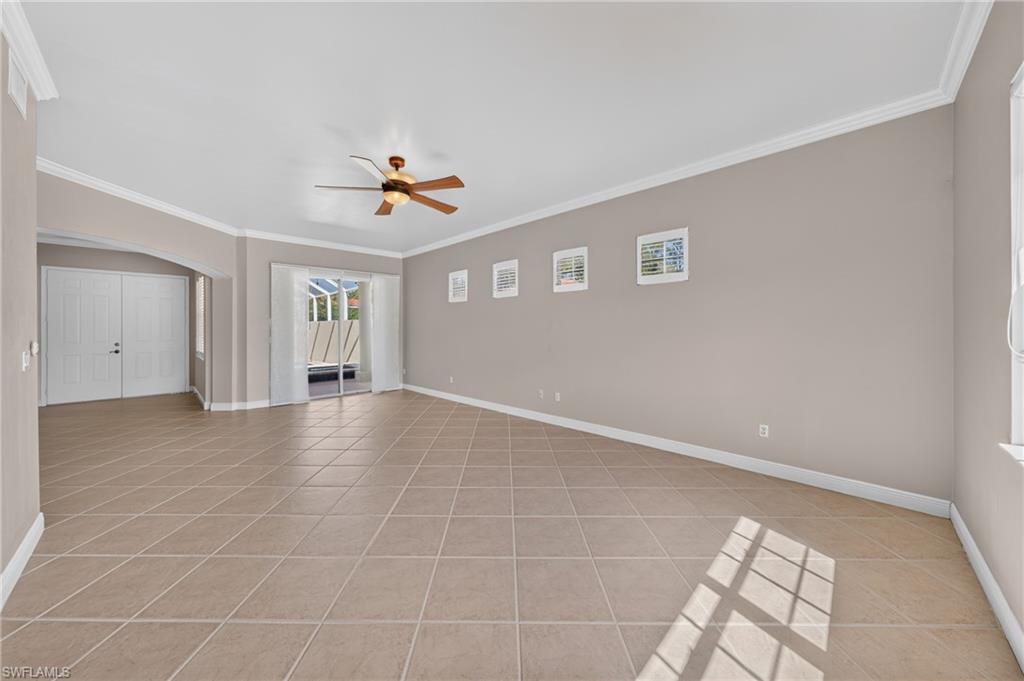13954 Bently CIR photo 8