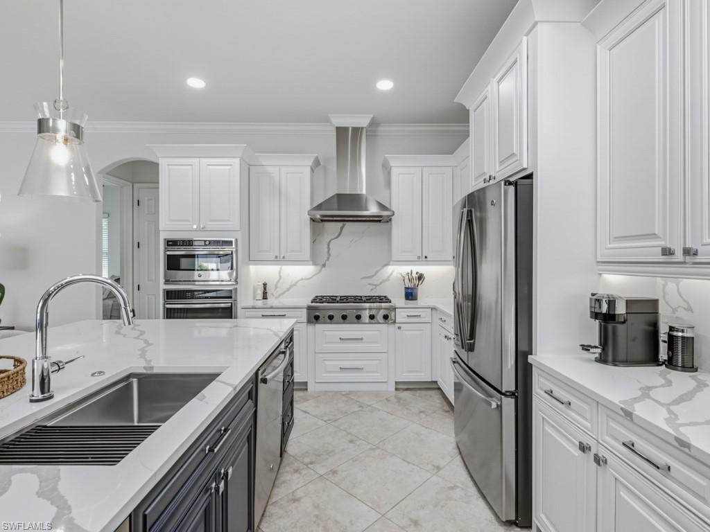 9546 Firenze CIR photo 13