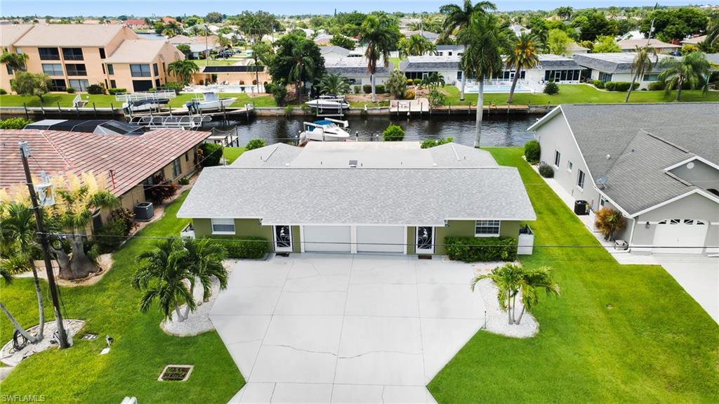 1207 SE 40th TER