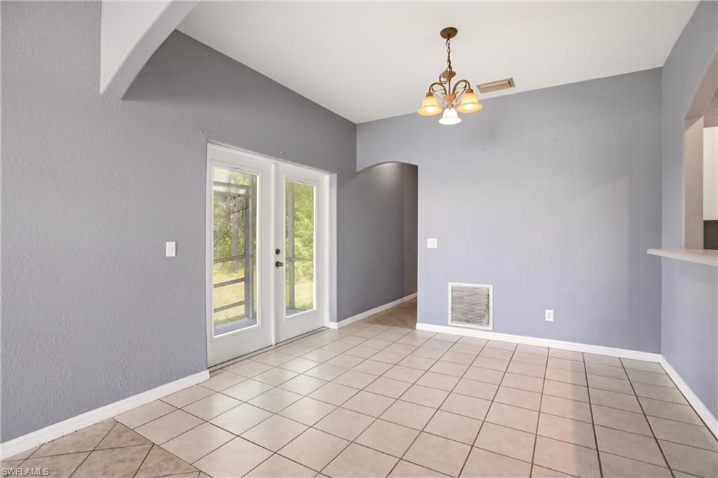 2433 George AVE S photo 7
