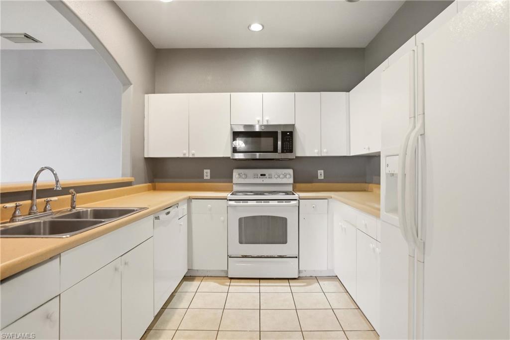 2433 George AVE S photo 11