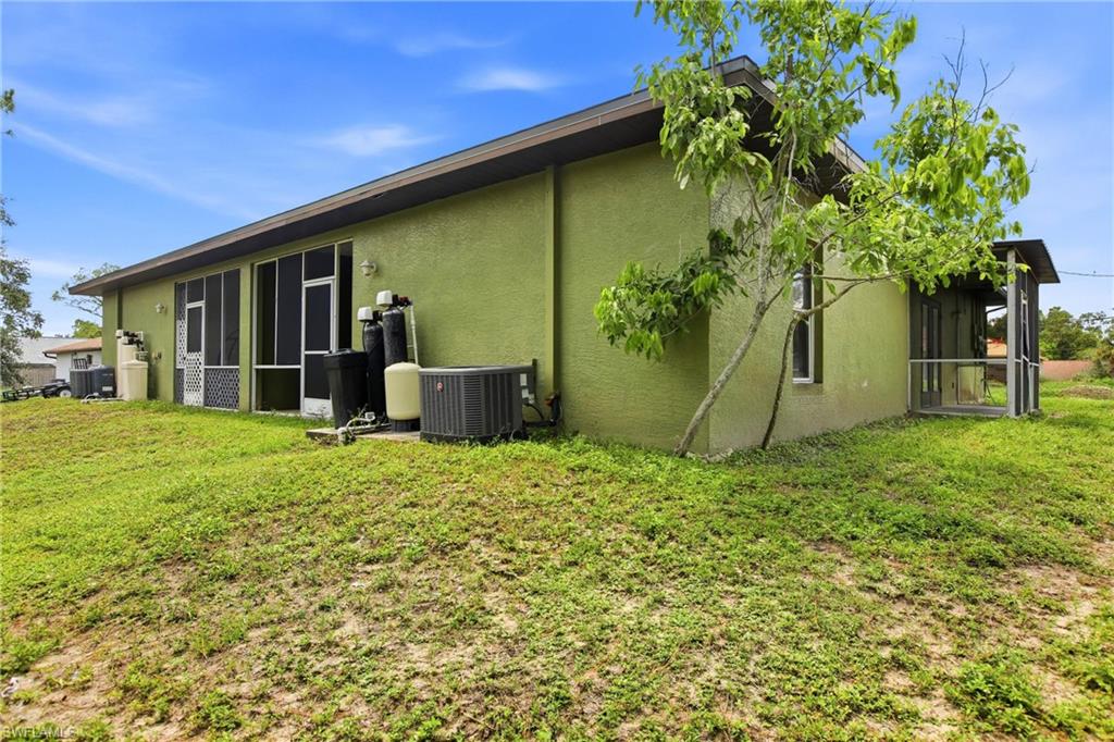 2433 George AVE S photo 40