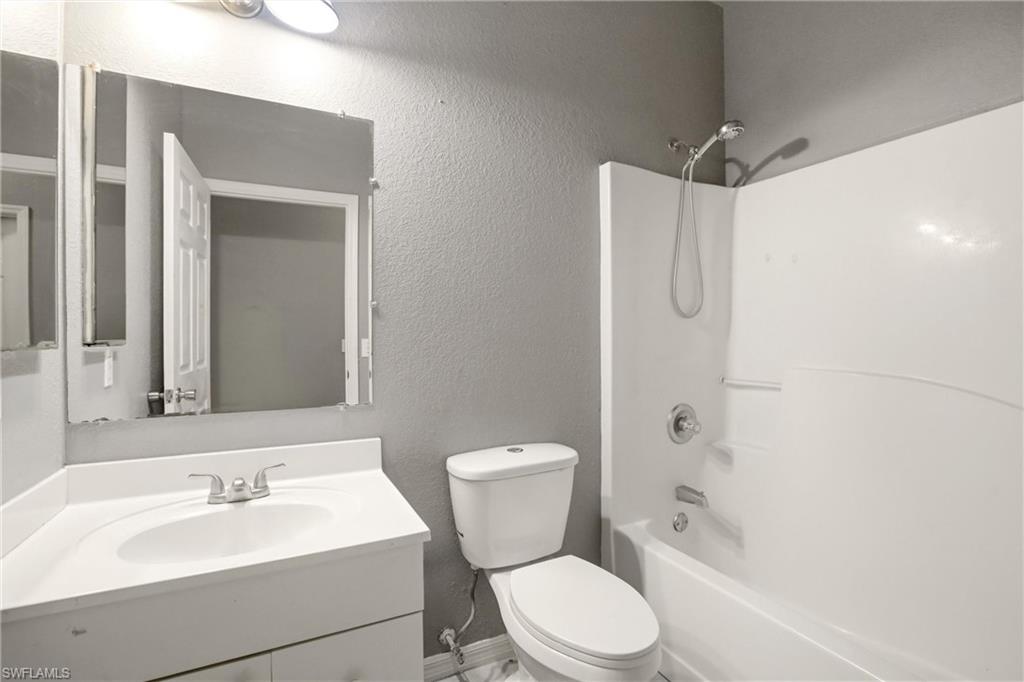 2433 George AVE S photo 29