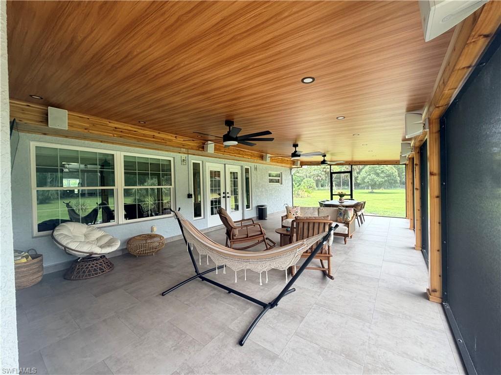 6505 Fawn LN photo 12